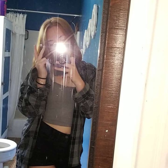 Meet your Posher, Natilee - Picture 1 of 1